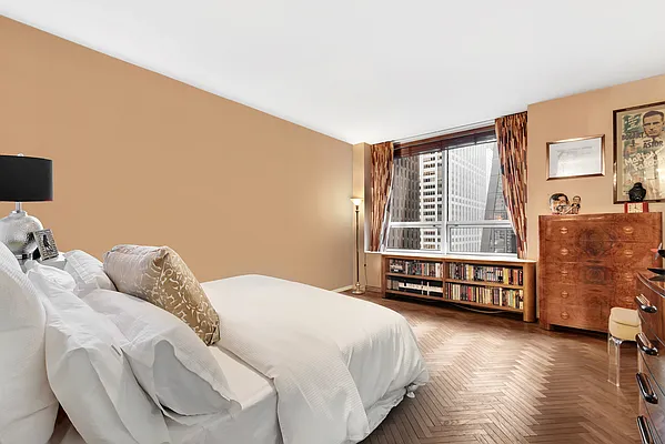 Sold by Compass | media 4
