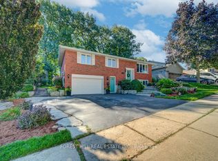 120 Gordon St, Cambridge, ON N1S 4K8