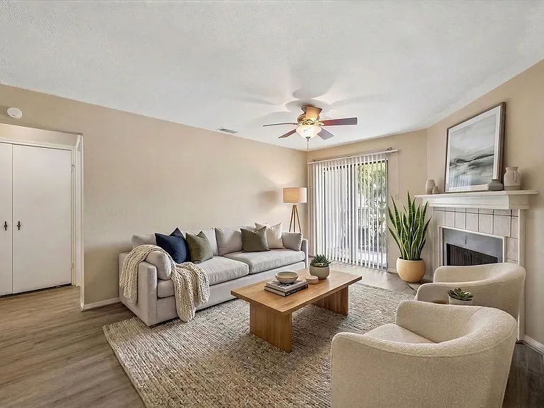 12755 Mill Ridge Dr #306 — Photo 2
