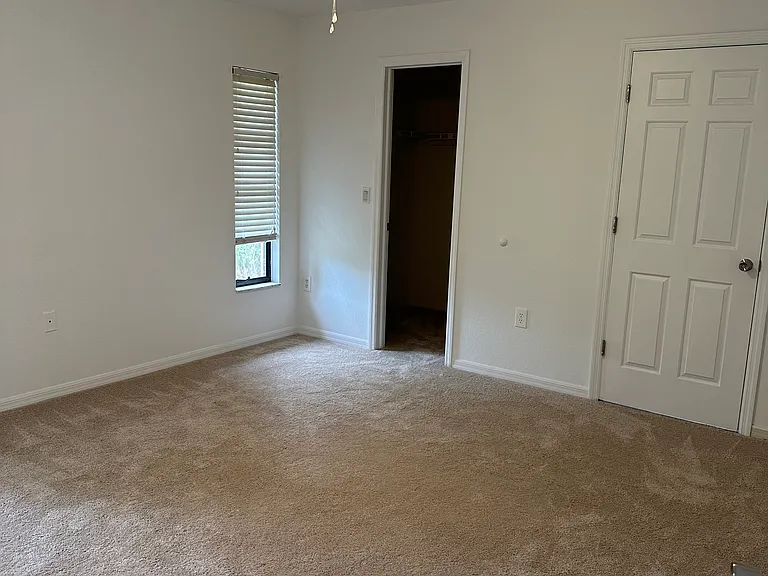 18119 Lake Worth Blvd — Photo 14