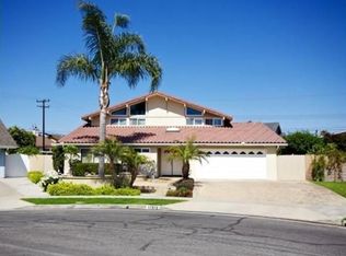 17372 Encino Cir, Huntington Beach, CA 92647