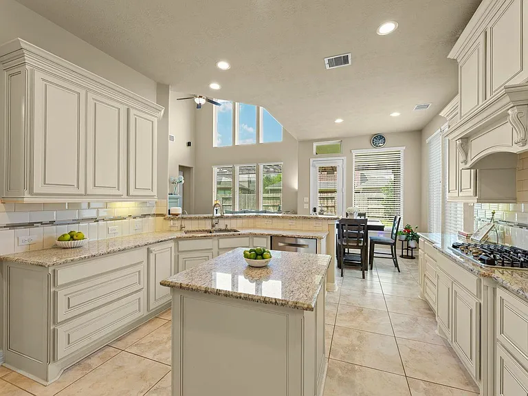 4507 Hickory Branch Ln — Photo 9