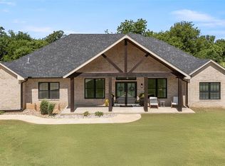1074 Fawn Meadow Dr, Blanchard, OK 73010