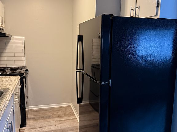 4th image of 204 Highland St APT B10