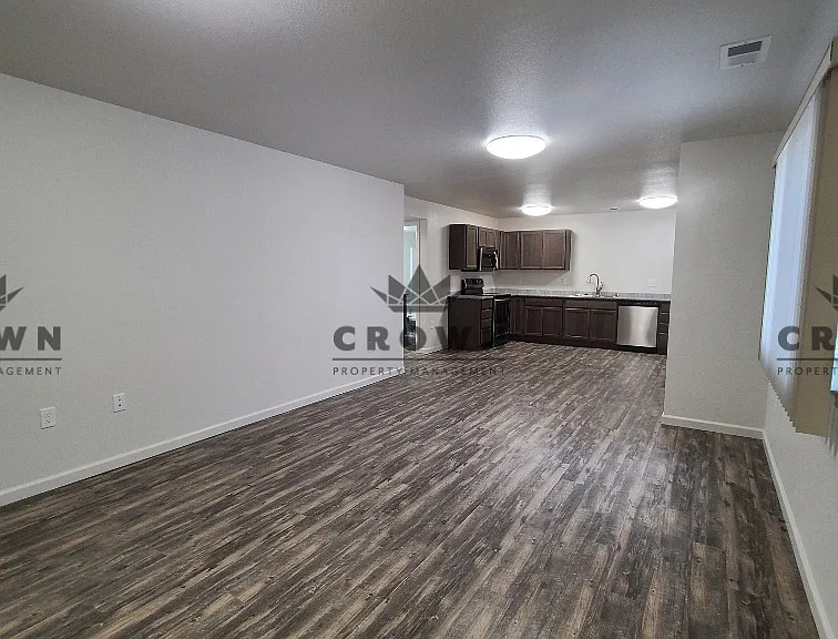 3503 Storey Blvd #B — Photo 3