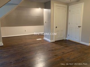 204 Maple St APT 3, Bangor, ME 04401