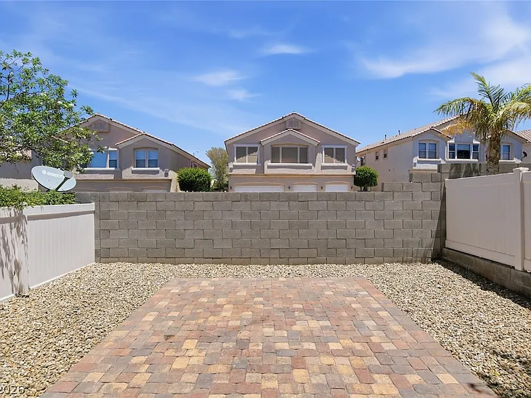 2576 Velez Valley Way — Photo 45