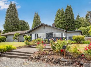 8306 31st St W, University Place, WA 98466