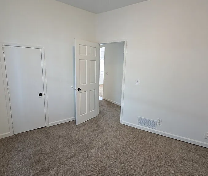 3107 Dupont Ave N #1 — Photo 15
