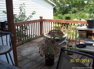 3126 E Daisy Ln, Pekin, IN 47165