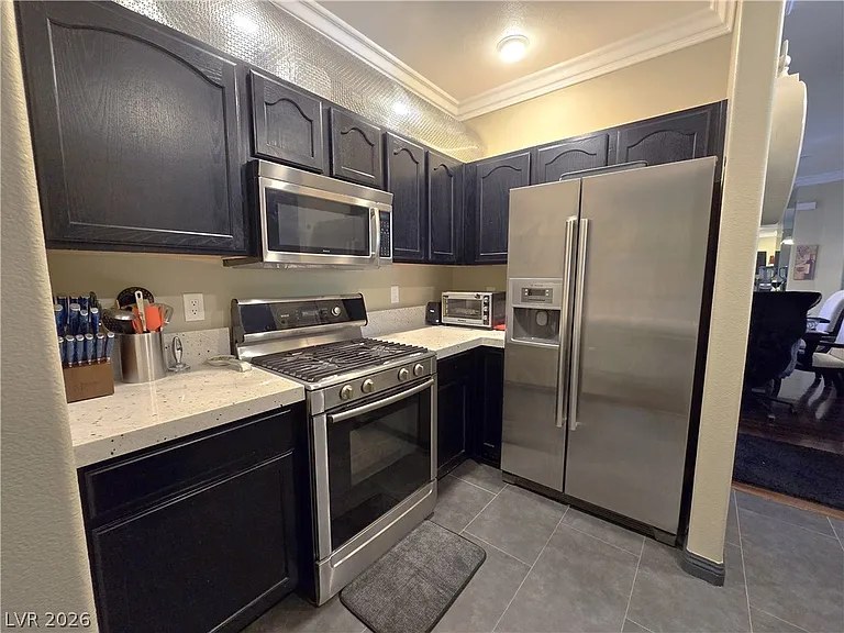 2050 W Warm Springs Rd #2422 — Photo 16