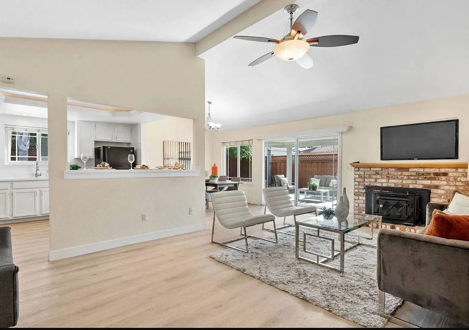 Charming Livermore Home in a Great Location — Photo 3