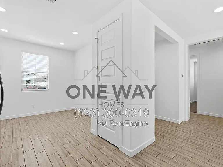 2962 E Mohave Ln — Photo 54