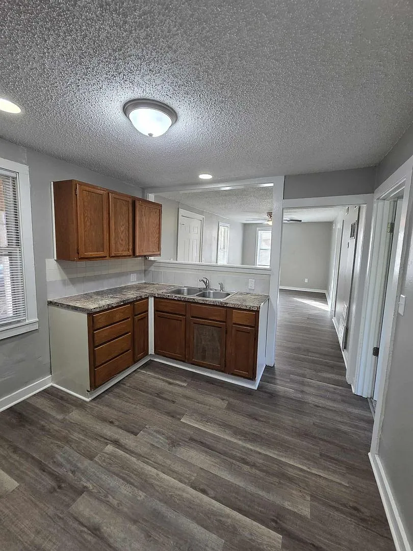 1428 S St. Francis 2 Bedroom 1 Bath - $795 — Photo 2
