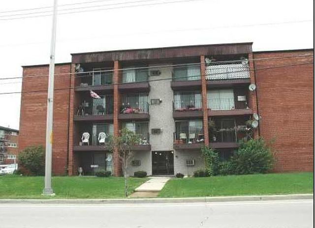 1st image of 8100 W 87th St APT 2B