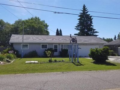 4714 Sunset St, Oscoda, MI, 48750