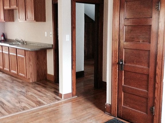 5th image of 2514 Knight Ave #2