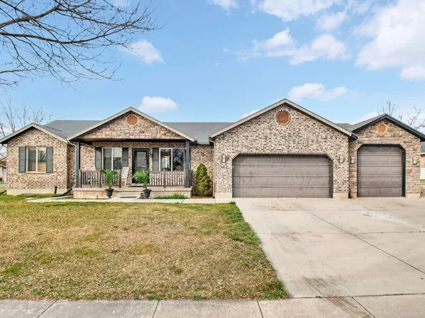 922 W 2100 S, Woods Cross, UT 84087