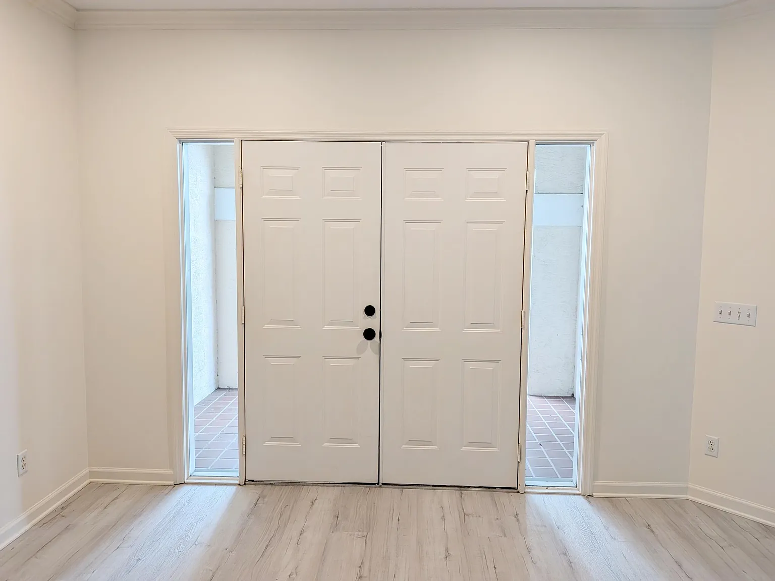 3 bed, 2.0 bath, 1909 sqft, $2,650 — Photo 3