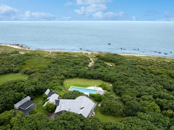 49 Tilton Rd, Chilmark, MA 02535