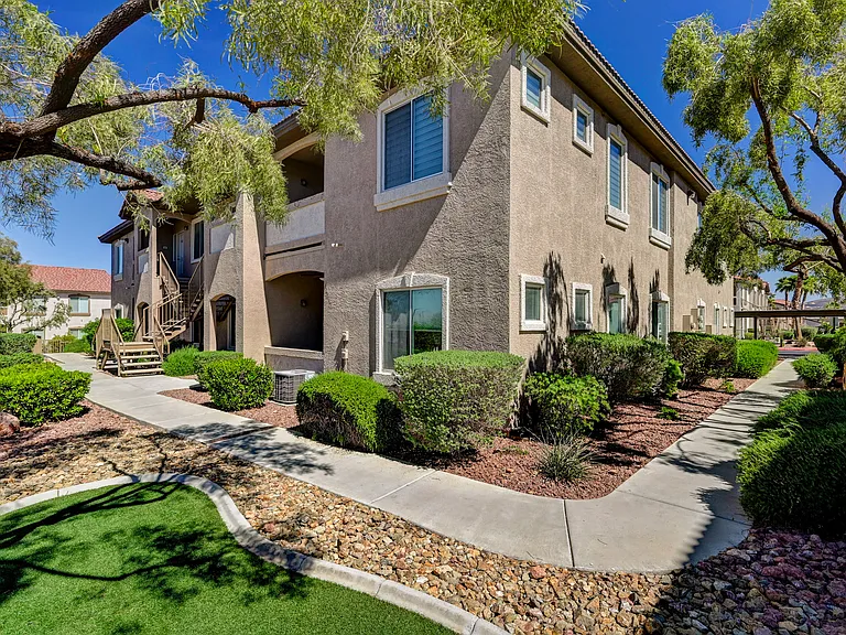 2305 W Horizon Ridge Pkwy #1512 — Photo 39
