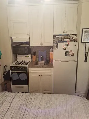 Rented by Allen Harris, LREB | media 8