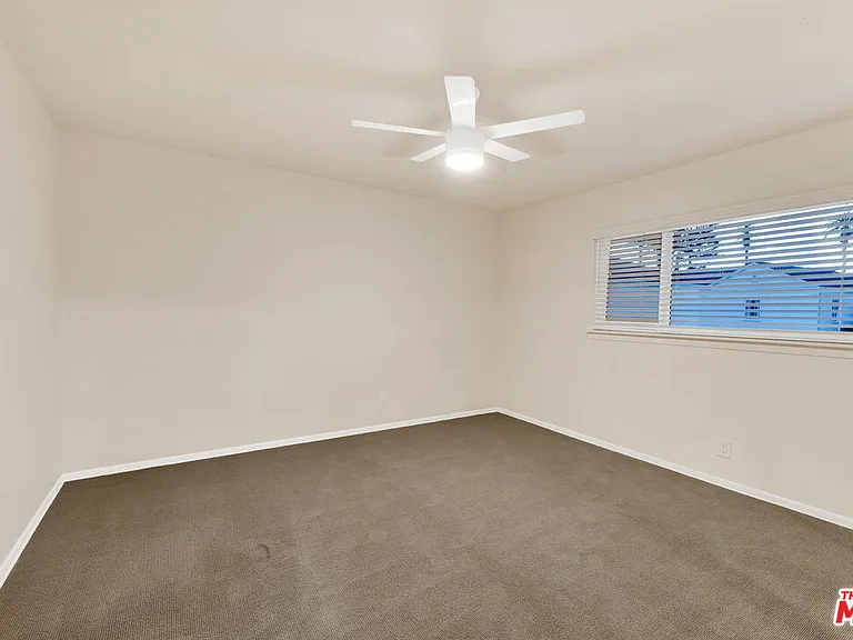 115 Marguerita Ave #C — Photo 23