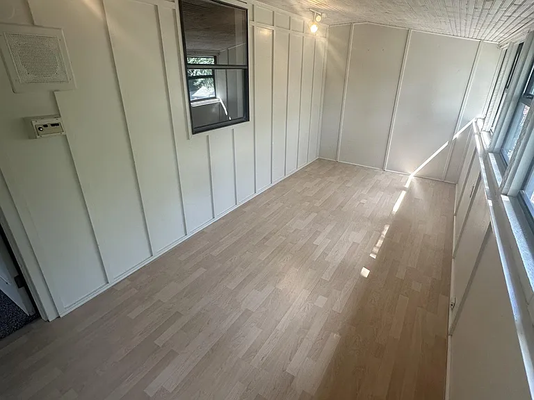 3612 N Drexel Blvd — Photo 42