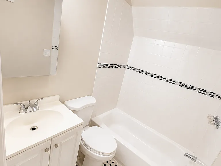86 Stuyvesant Ave #3 — Photo 6