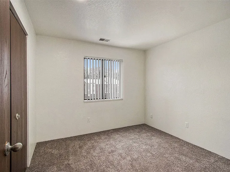 The View Apartments and Townhomes — Photo 24