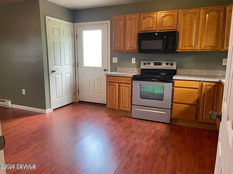 945 Buffalo Rd — Photo 3