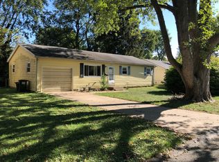 1108 S Country Squire Dr, Urbana, IL