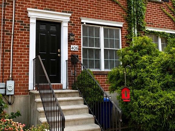 2nd image of 406 Brown St