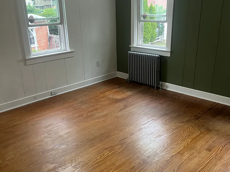 429 Main St — Photo 14