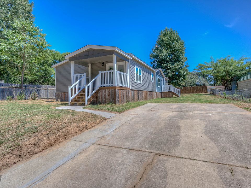 1st image of 6823 Rockwell Pl