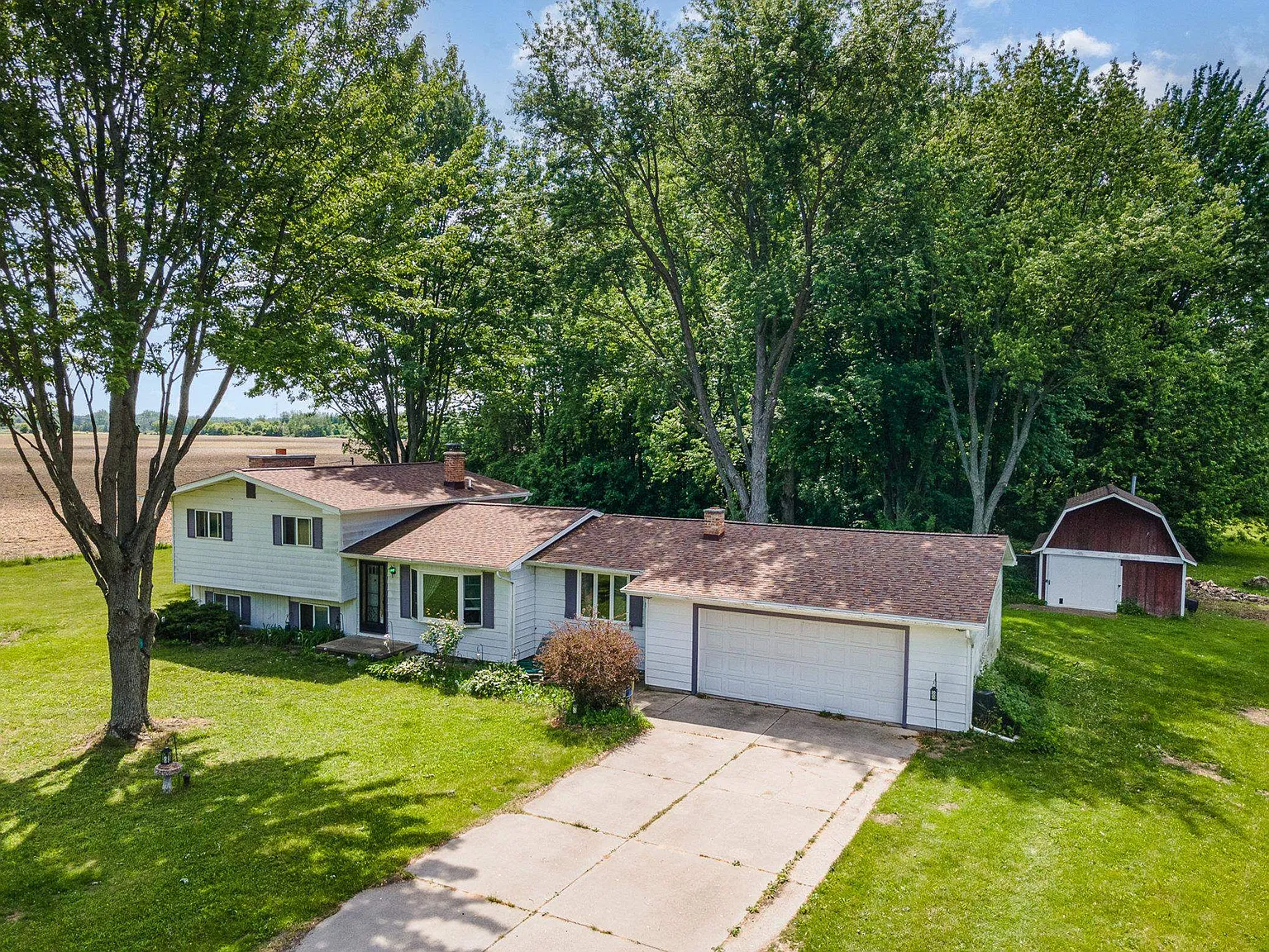 10827 Carter Rd photo 1