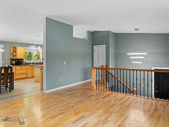 5th image of 313 Cirque Dr