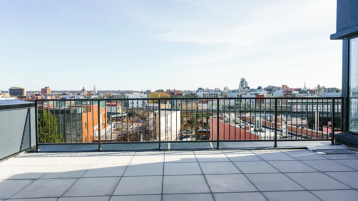 Rented by Nooklyn NYC LLC | media 9