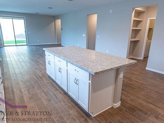 2nd image of 10978 W Melvin St