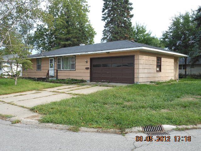 2nd image of 443 Village Ln