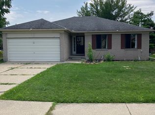 3244 Kirkton Dr, Sterling Heights, MI 48310