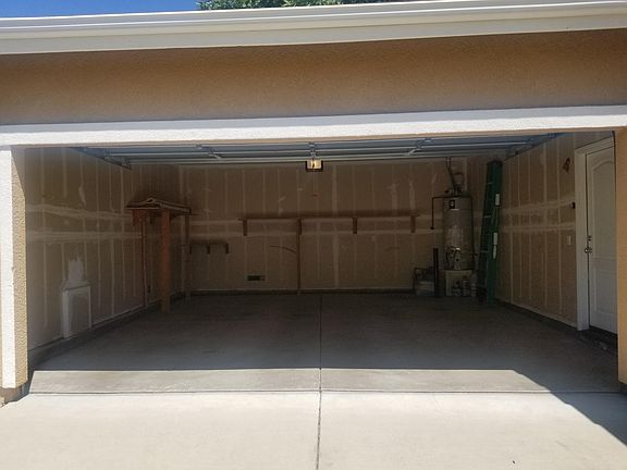 4th image of 3411 Kensington Ct