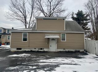 2304 Brewerton Rd APT 2, Syracuse, NY 13211
