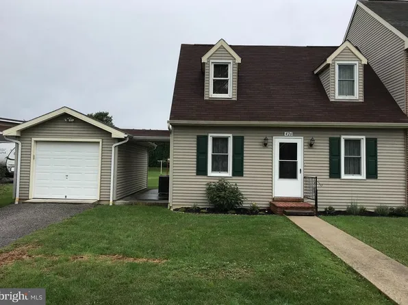 426 Martina Dr, Chambersburg, PA 17201
