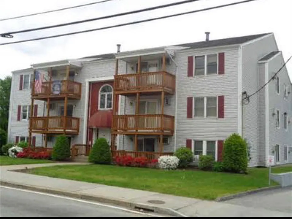 555 Diamond Hill Rd #103