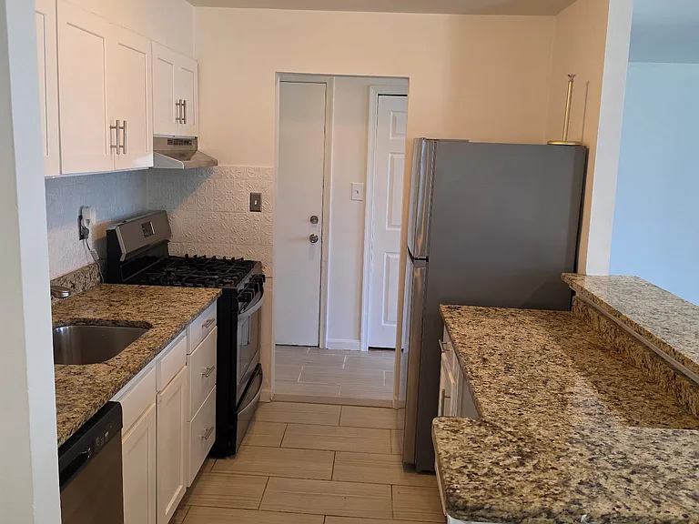 544 Wilson Bridge Dr — Photo 10
