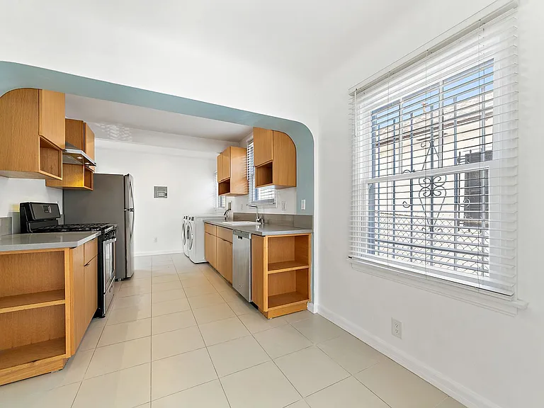 1858 Westerly Ter — Photo 10
