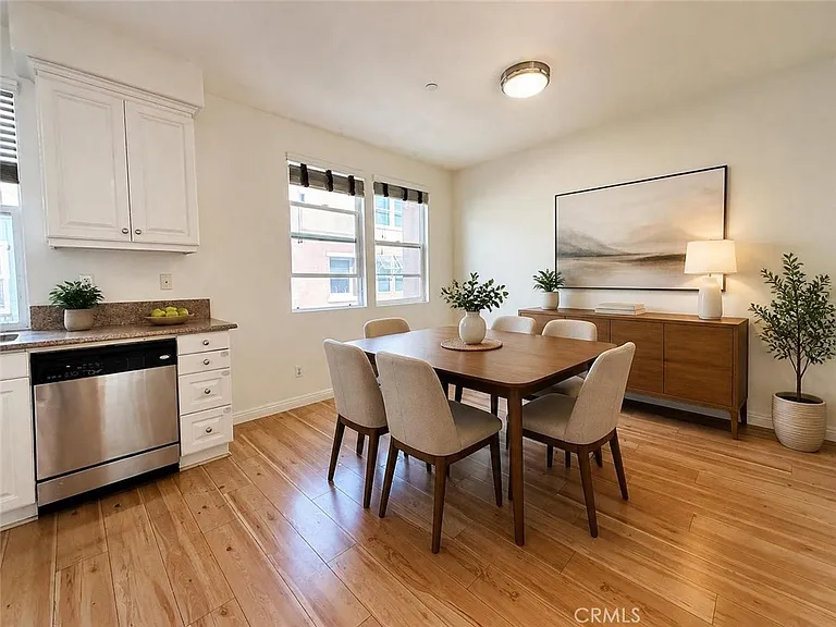 542 N Chardonnay Dr — Photo 8