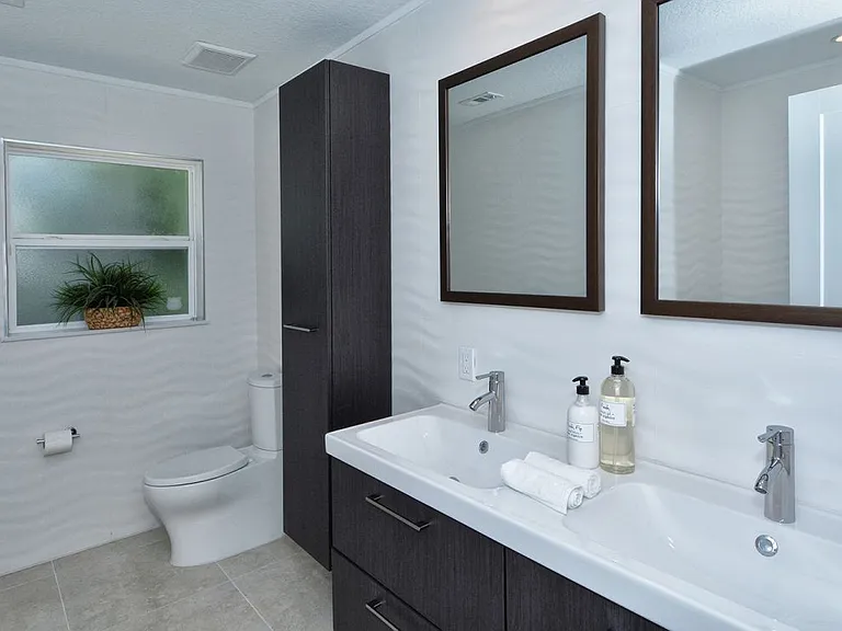 3240 Pine Valley Dr — Photo 20