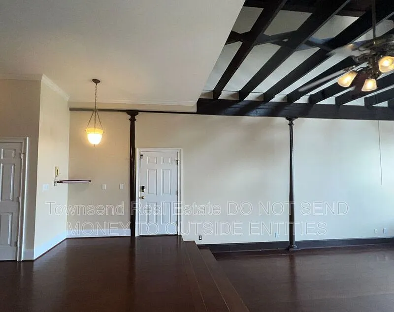 2 bed, 2.5 bath, 1200 sqft, $1,345 — Photo 3